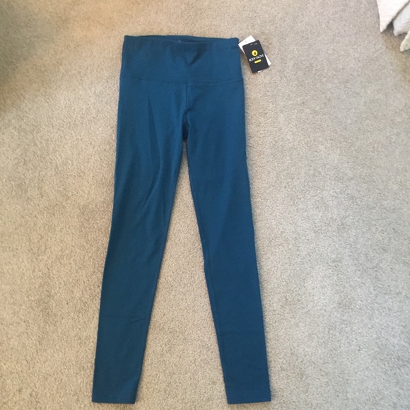 Body Glove Active performance fit Leggings - Picture 4 of 7